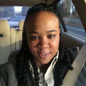 Meet your Posher, Whitney